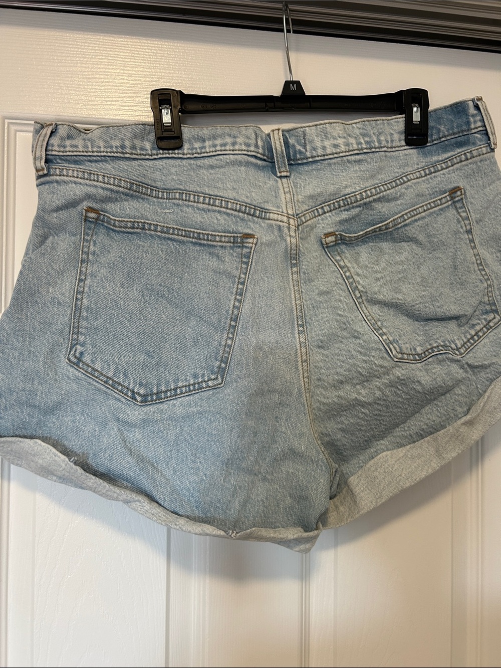Abercrombie & Fitch Light Blue Denim Roll-Hem Shorts - Picture 3 of 3